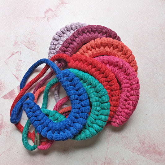 Macramé Textile Necklace (Snake Knot)